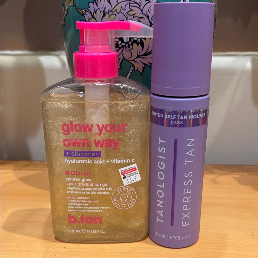 b.tan Glow Your Own Way Golden Glow Tan Gel & Tanologist Express Dark Tan Mousse